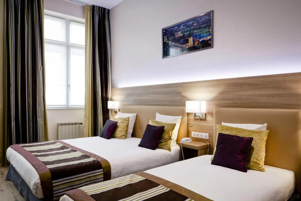 hotel image 16