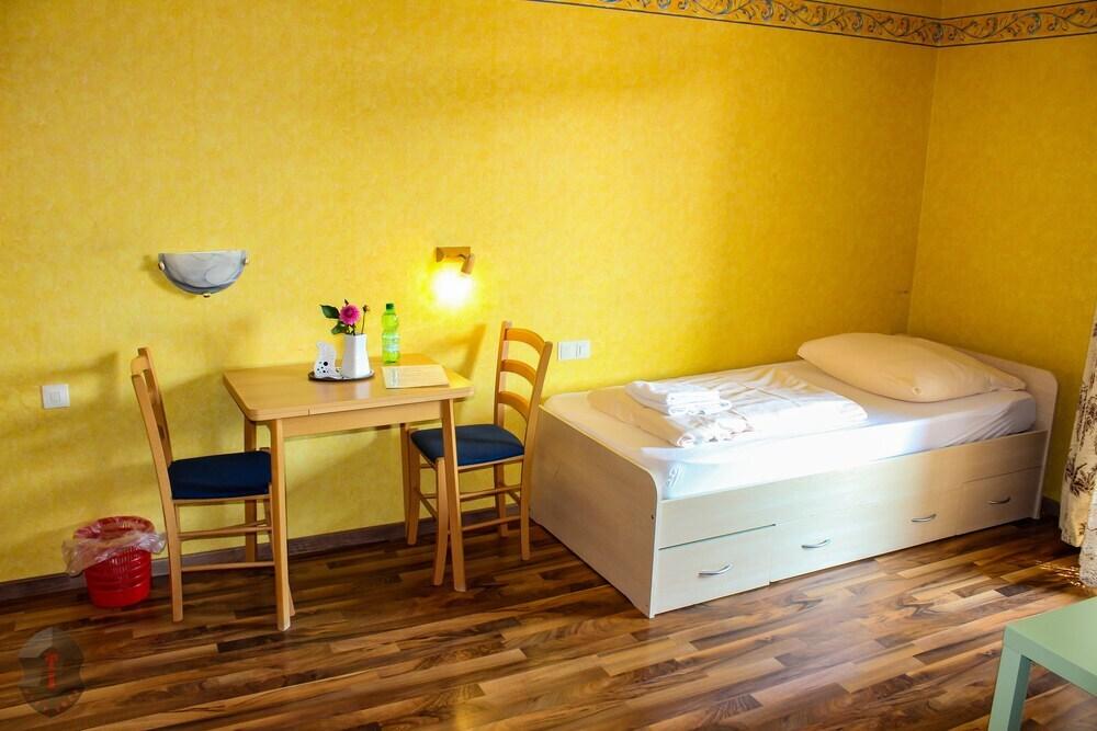 hotel image 12