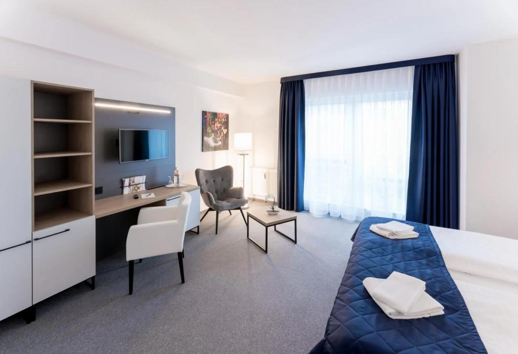 hotel image 13