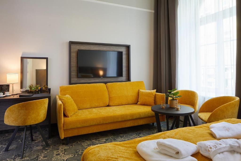 hotel image 13