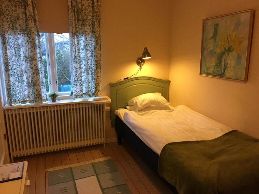 hotel image 16