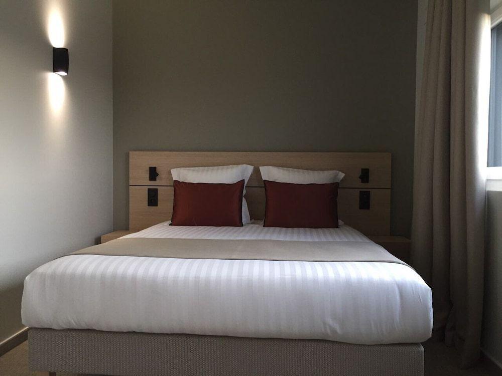 hotel image 13