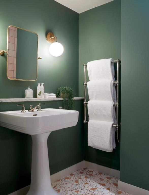 hotel image 48