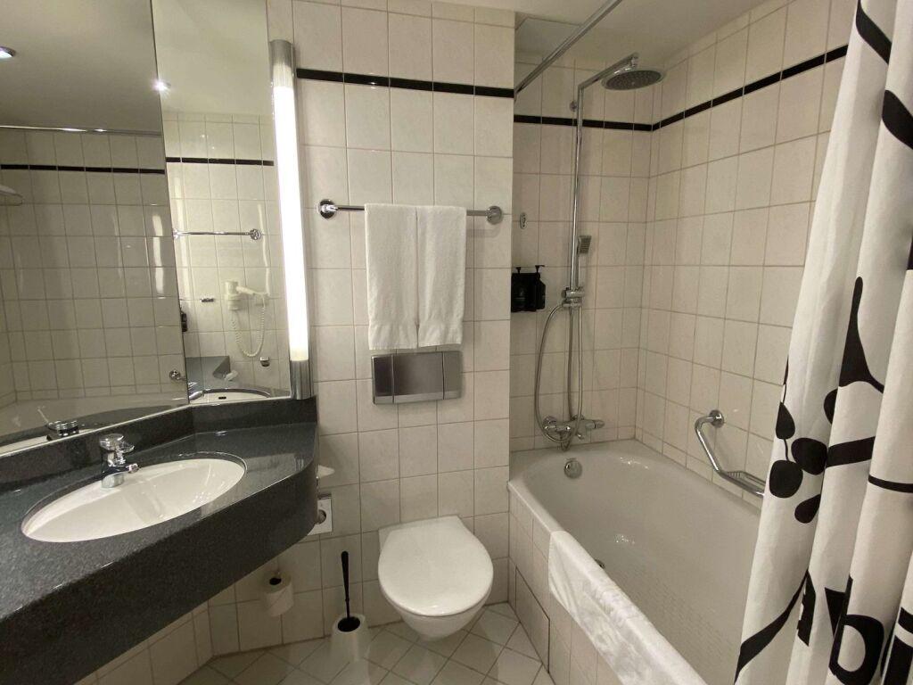hotel image 16