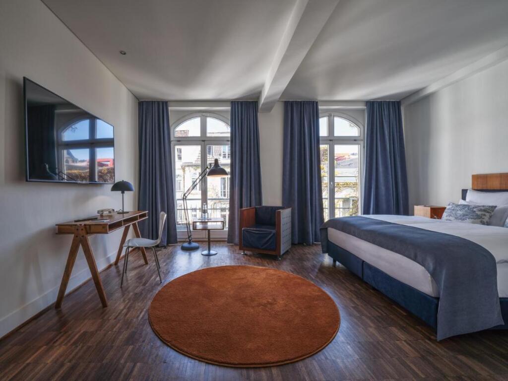 hotel image 14
