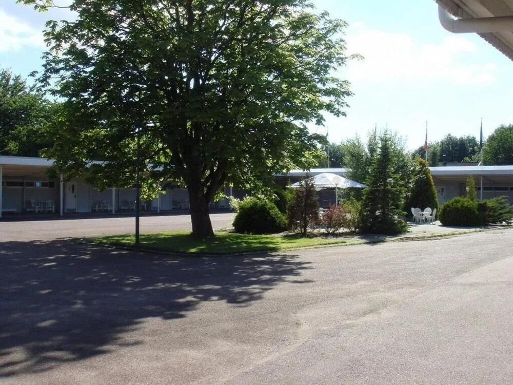 hotel image 16