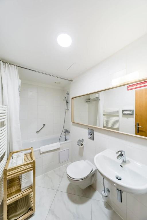 hotel image 16