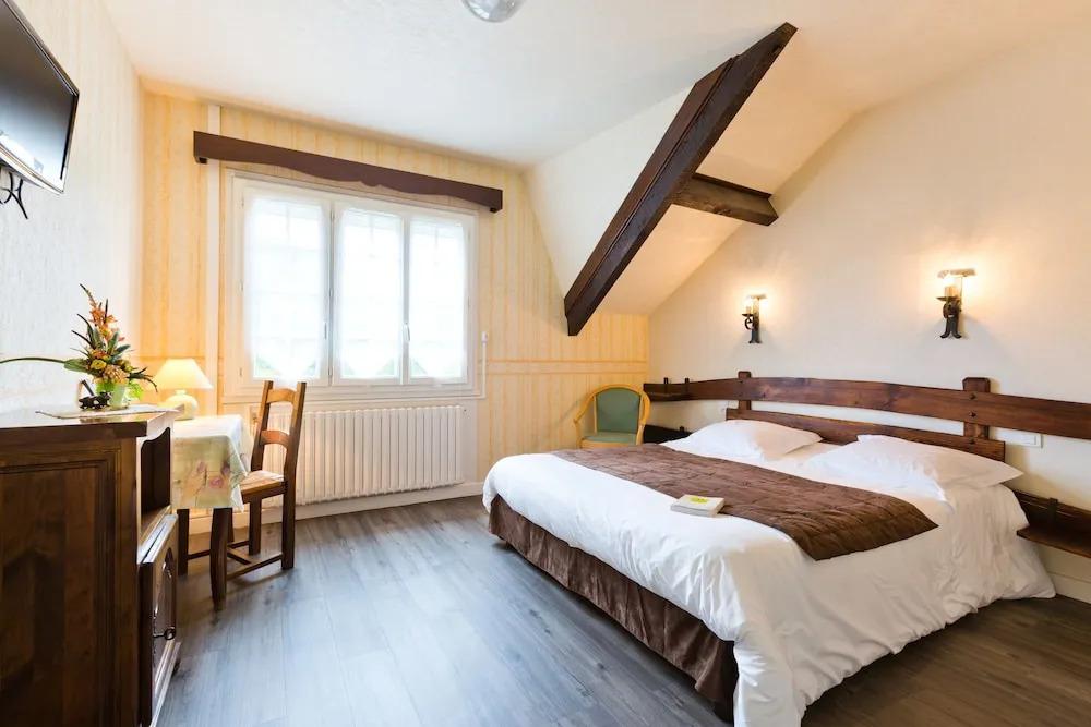 hotel image 9