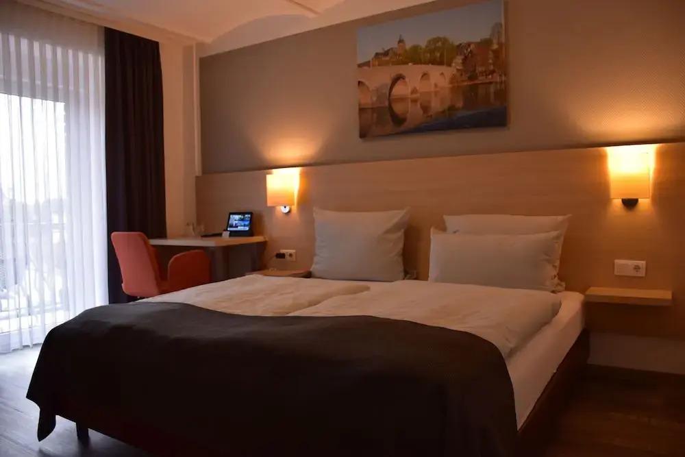 hotel image 16