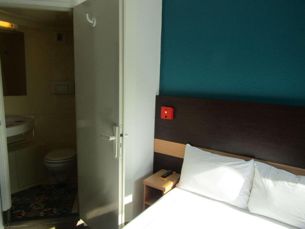 hotel image 12