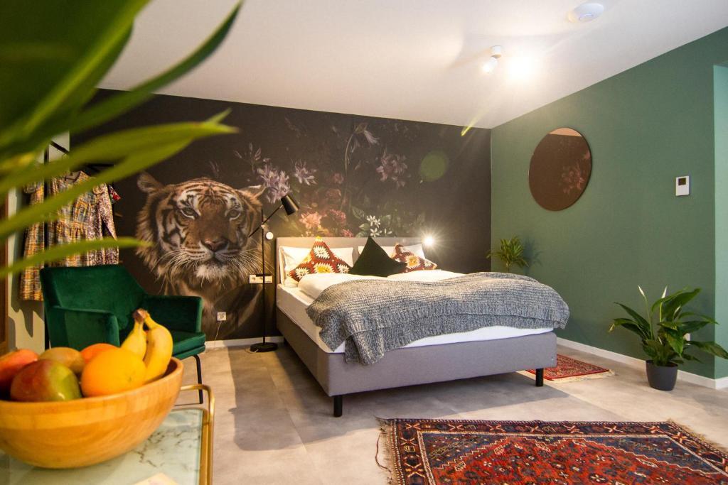 hotel image 8