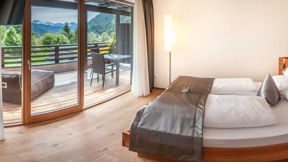 hotel image 12