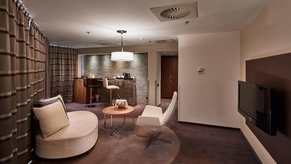 hotel image 17