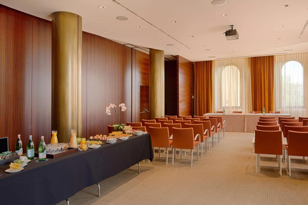 hotel image 11