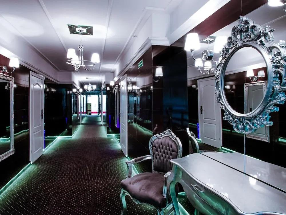hotel image 18