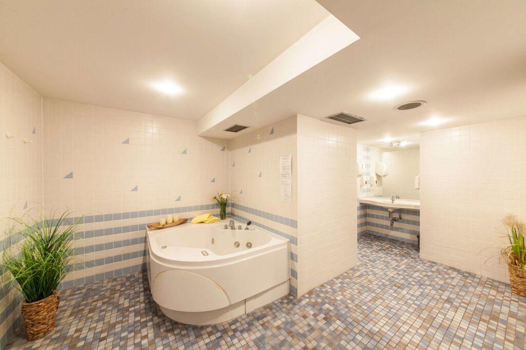 hotel image 42