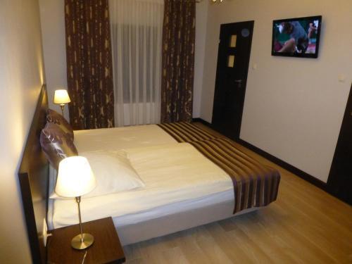 hotel image 16