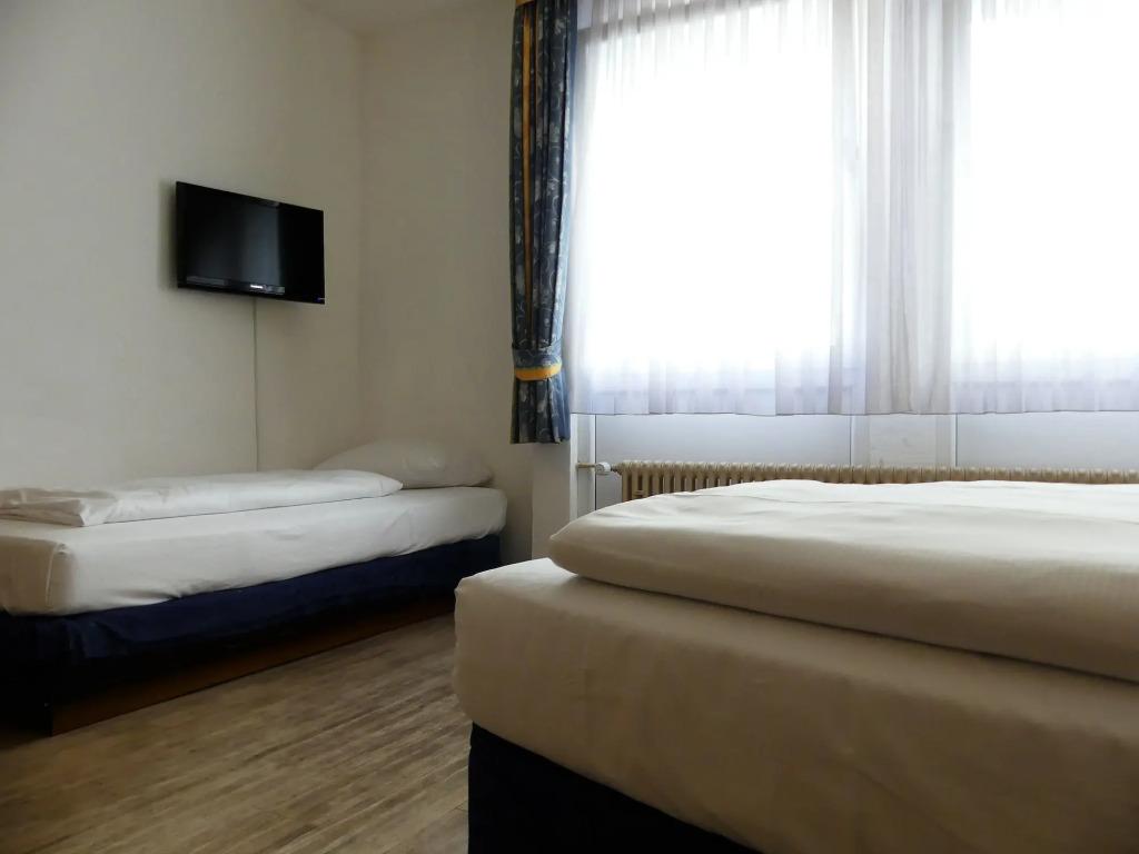 hotel image 12