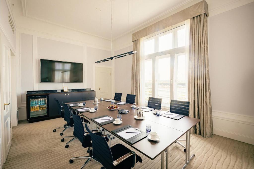 hotel image 36