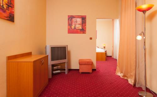 hotel image 8