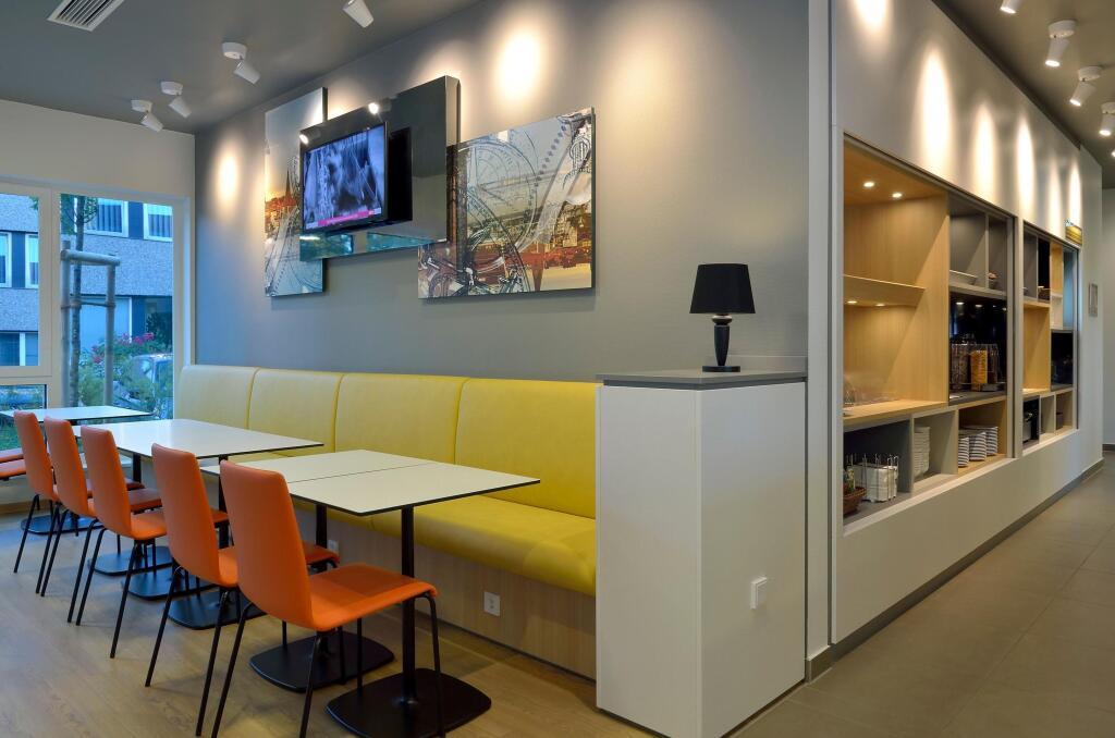 hotel image 12