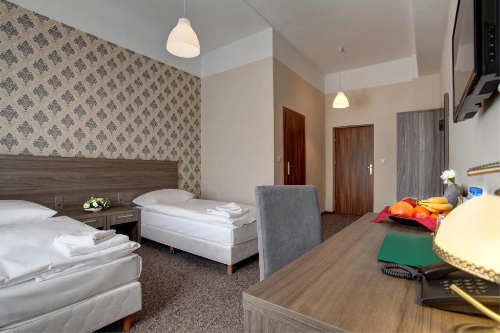 hotel image 12