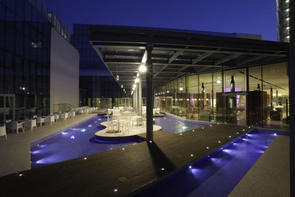 hotel image 10