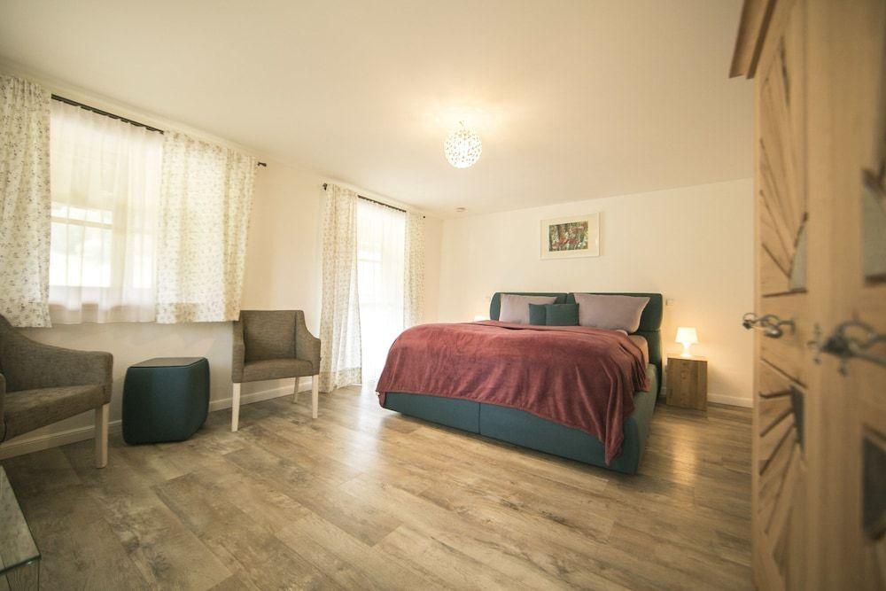 hotel image 16