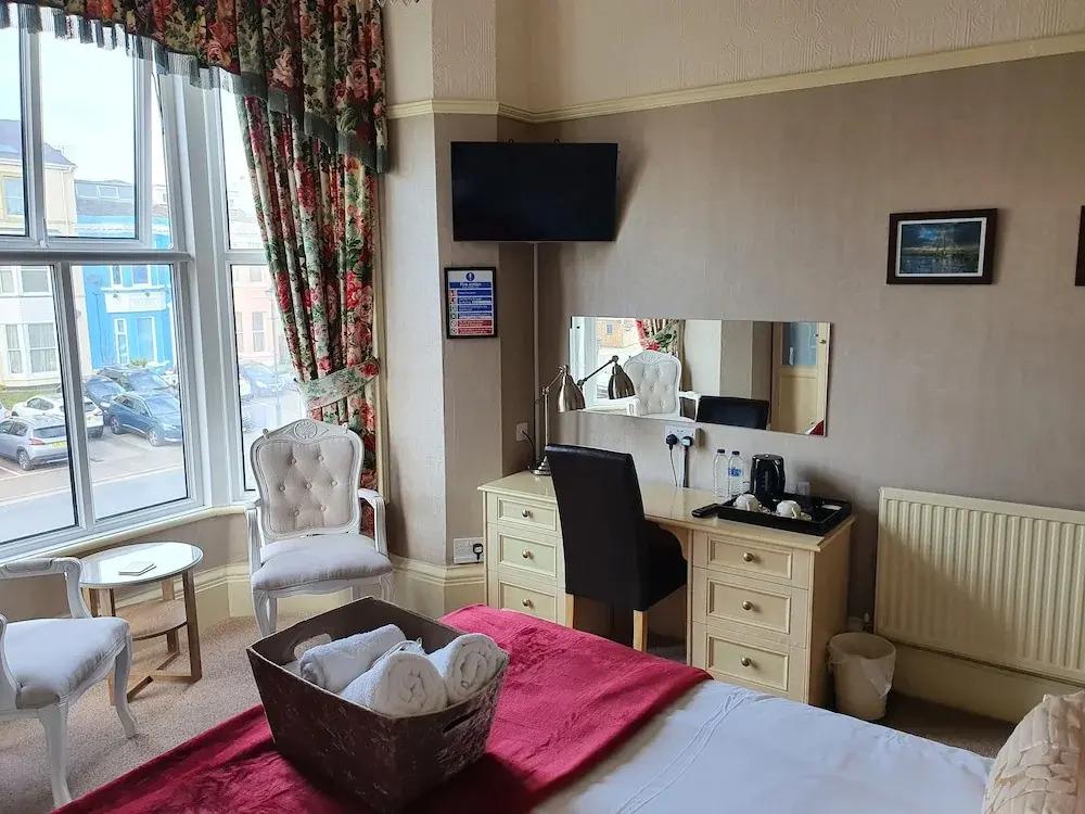 hotel image 12
