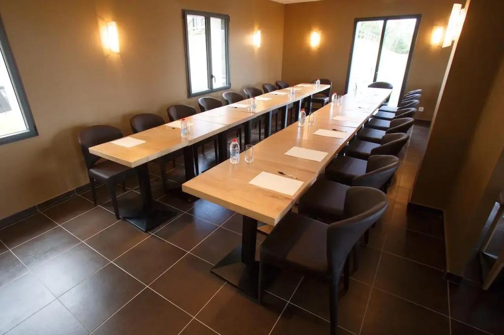 hotel image 9