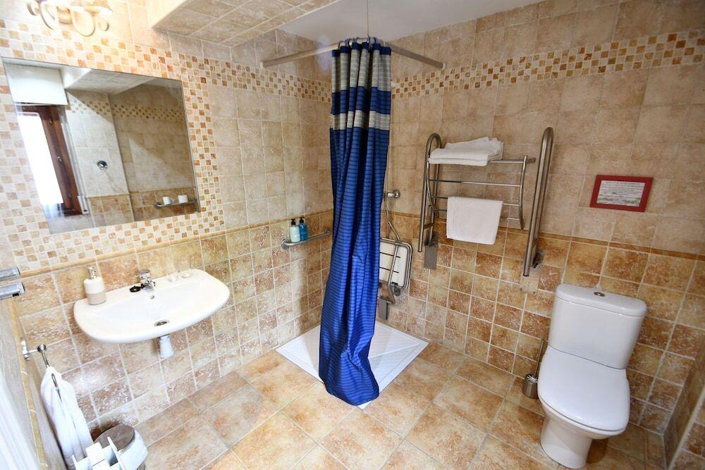 hotel image 13