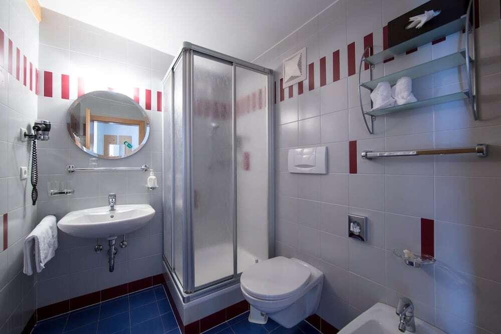 hotel image 8