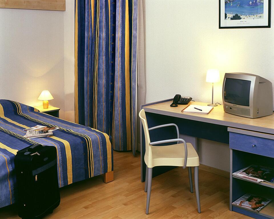 hotel image 11