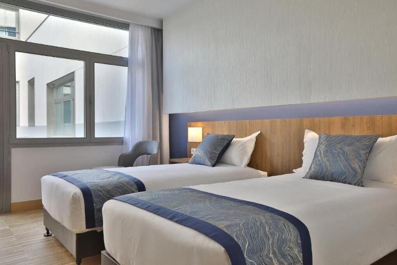 hotel image 16