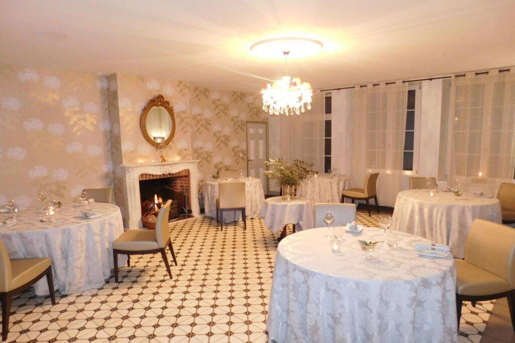 hotel image 13