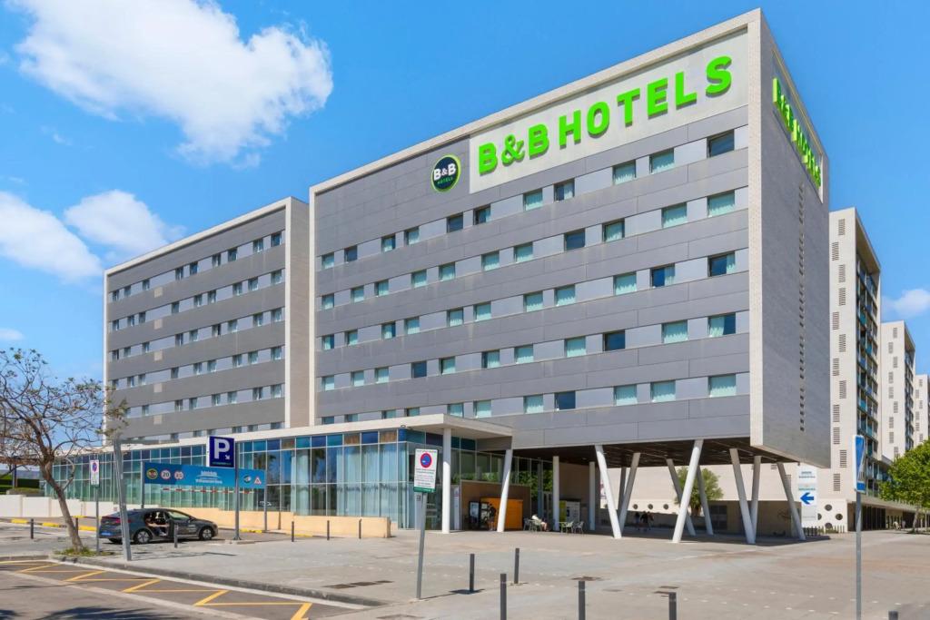 hotel image 13