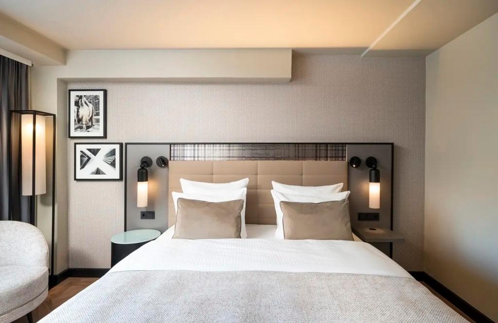 hotel image 9