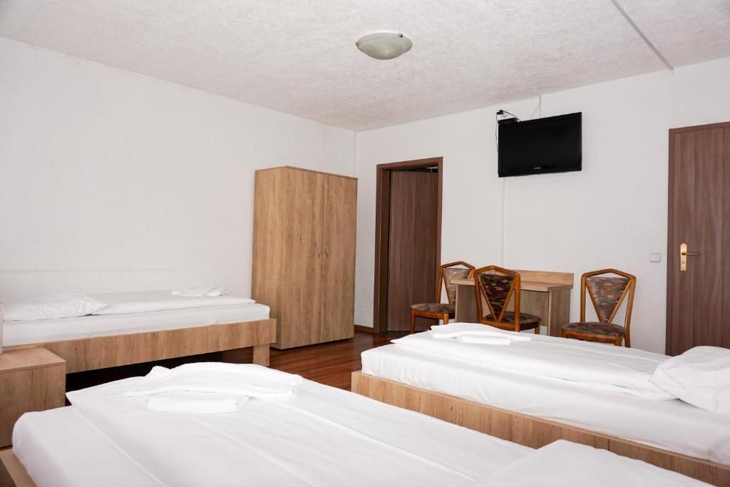 hotel image 16