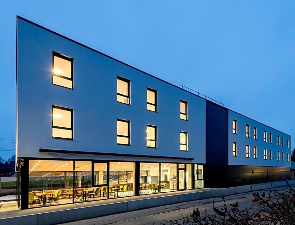 hotel image 9