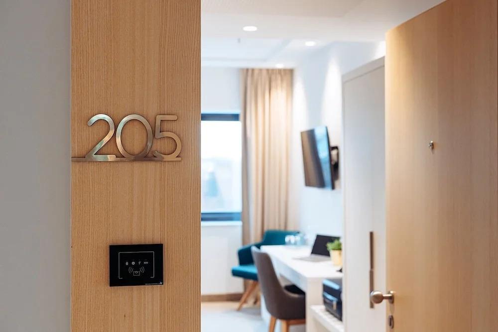 hotel image 13