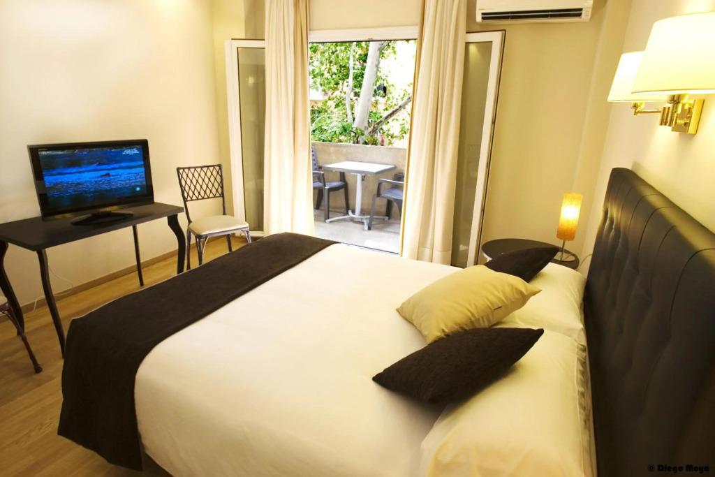 hotel image 13