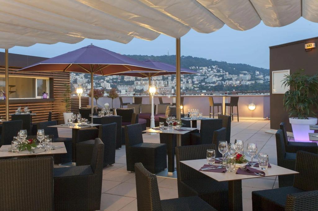 hotel image 11