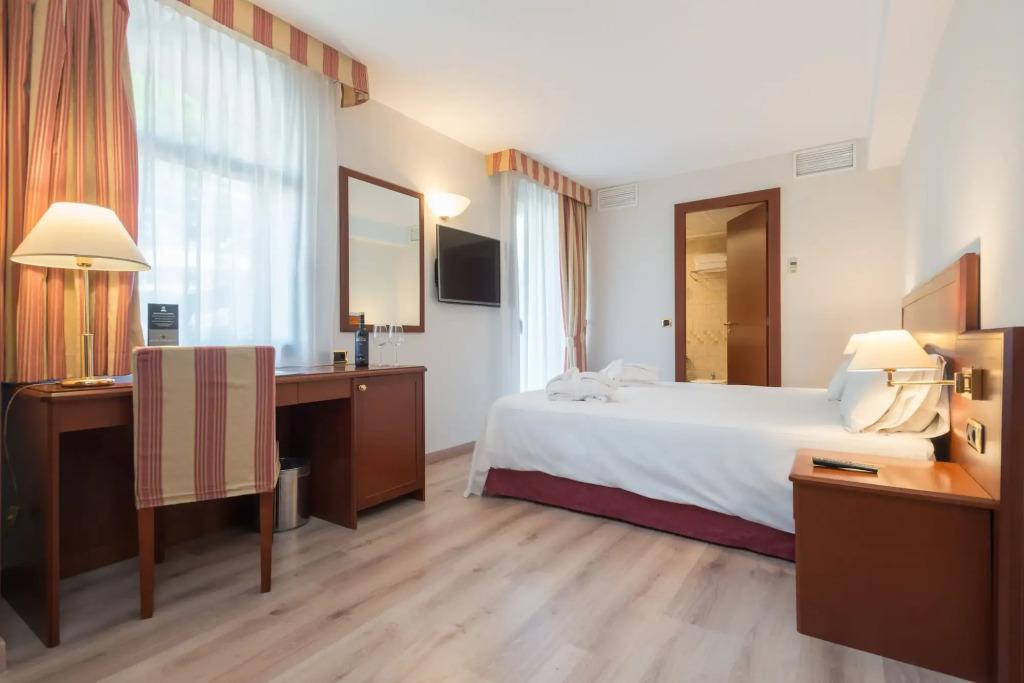 hotel image 9