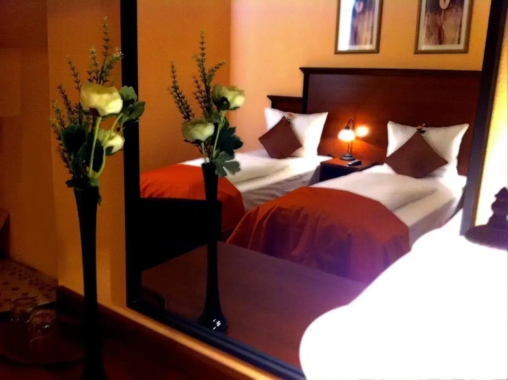 hotel image 16