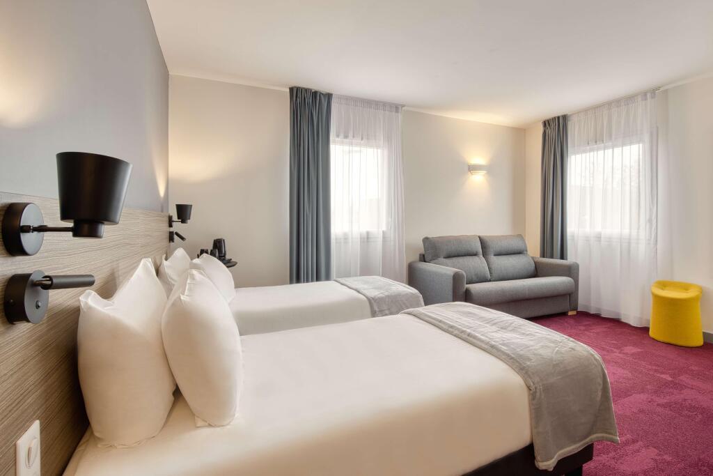 hotel image 9