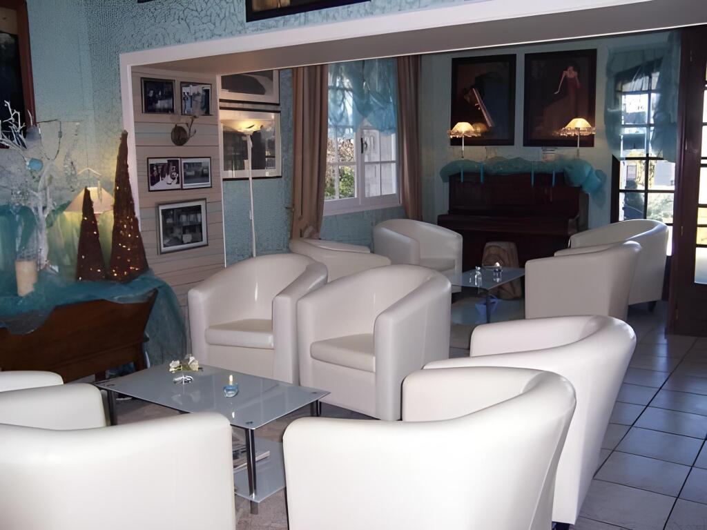 hotel image 12
