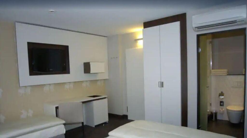 hotel
