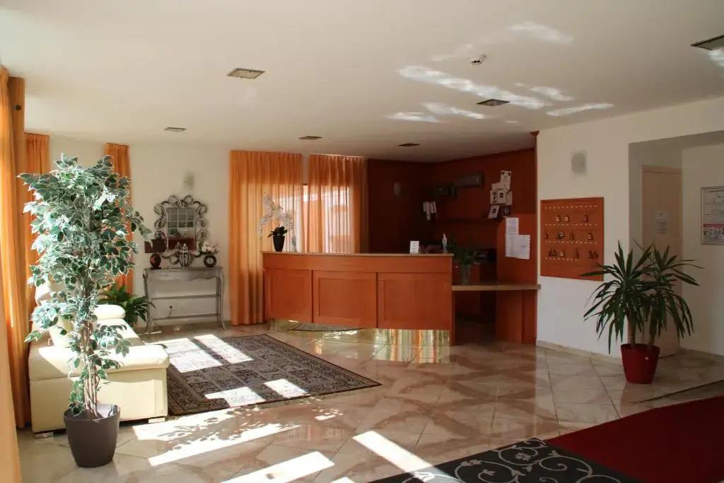 hotel image 13