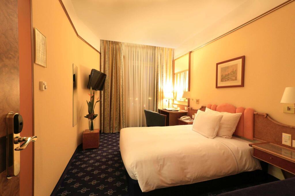hotel image 47