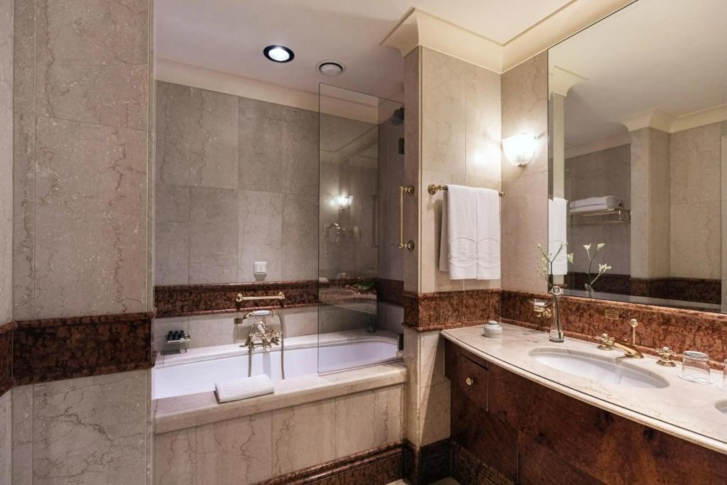 hotel image 36